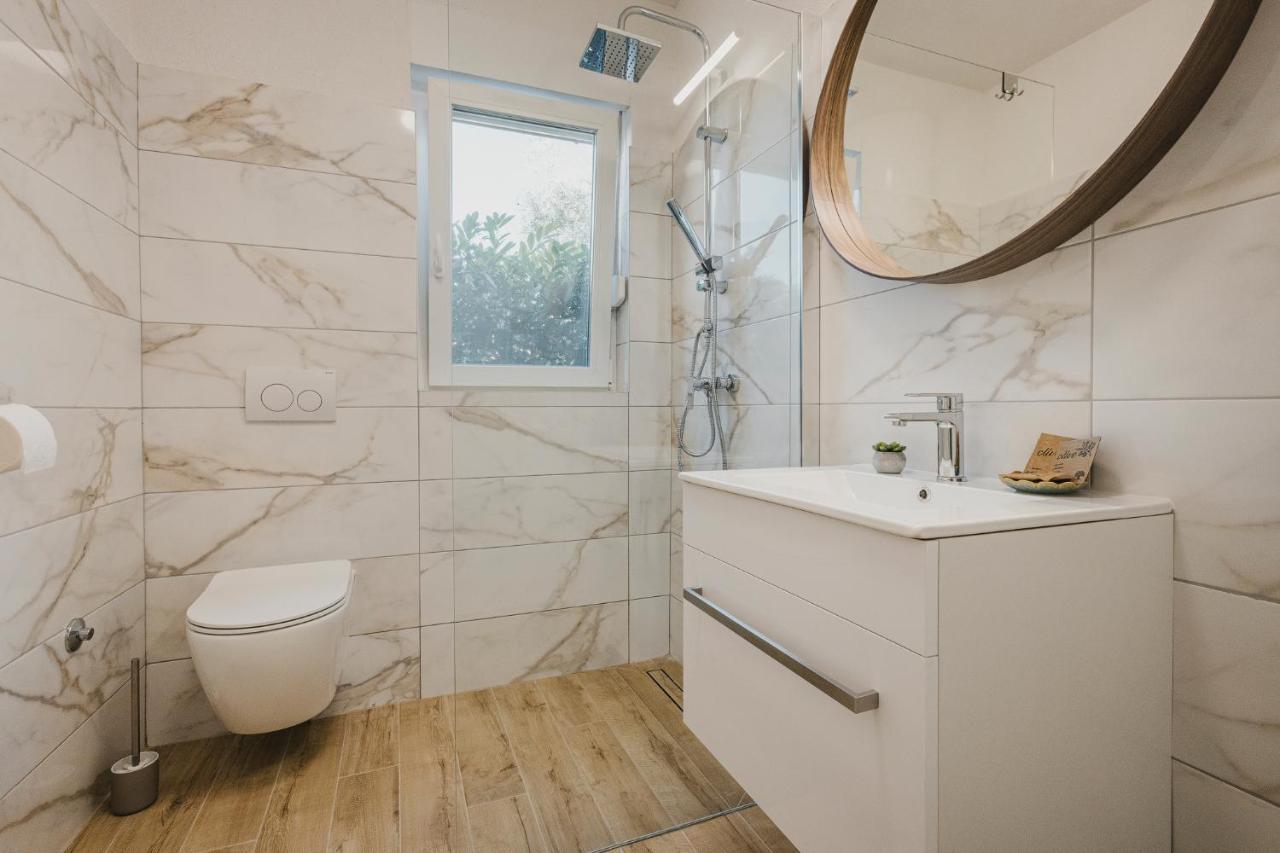 3Level Apartments Kroatien Umag Bagian luar foto