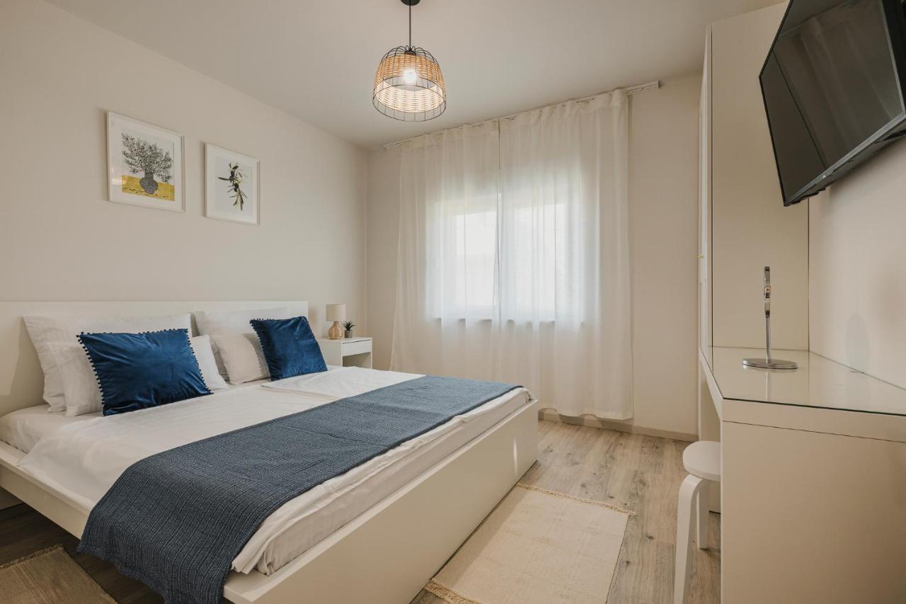 3Level Apartments Kroatien Umag Bagian luar foto