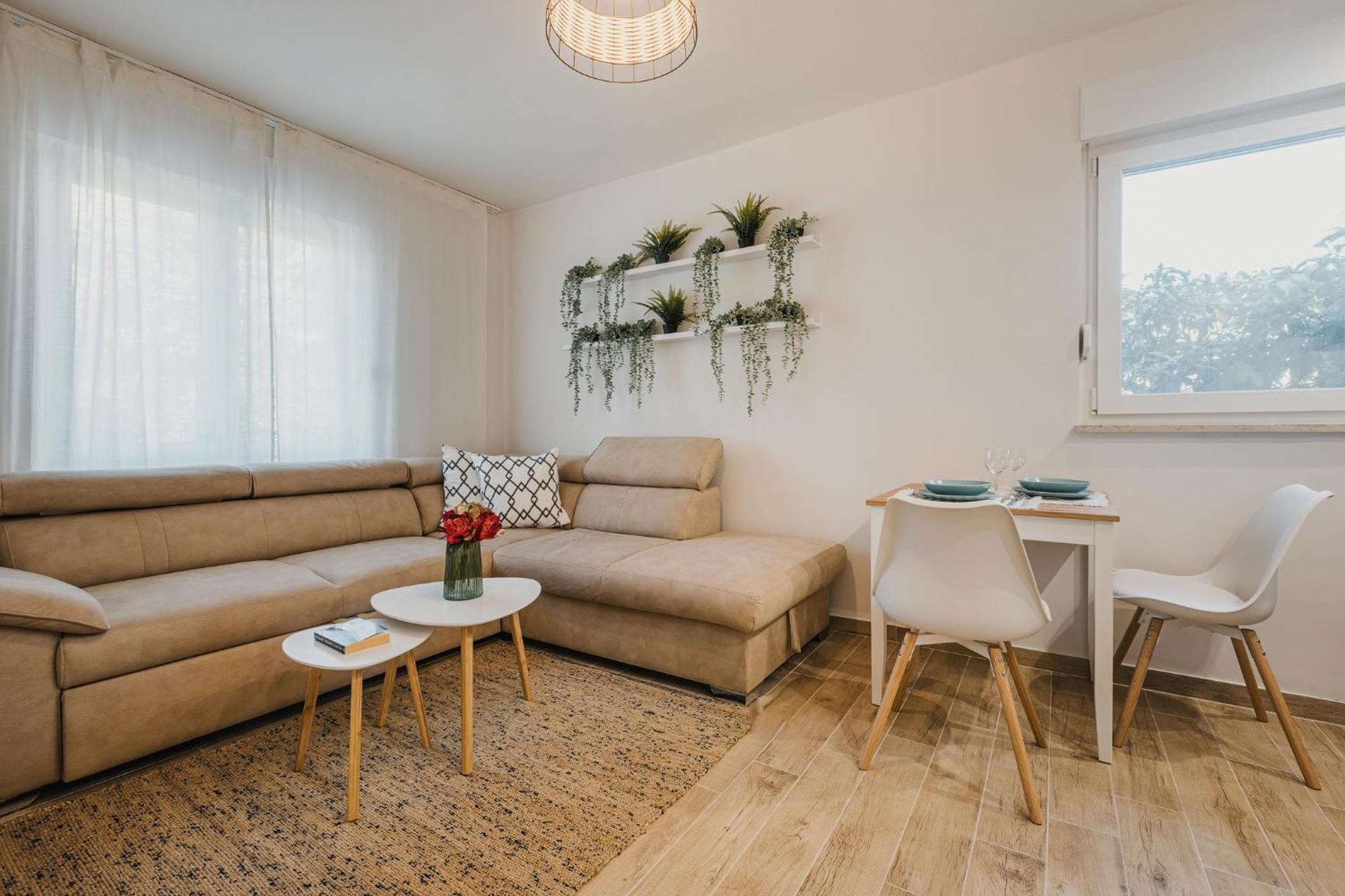 3Level Apartments Kroatien Umag Bagian luar foto